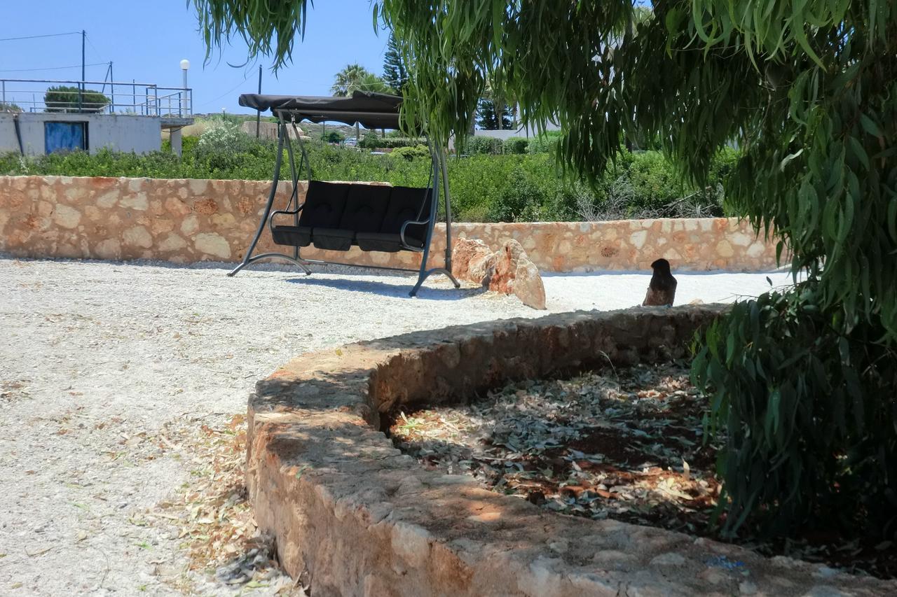 Poseidon Suites Hotel Stavros  Exterior photo